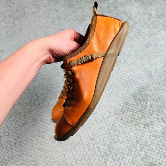 CAMPER Men's Orange Leather PEU Cami Walking Shoe Womens 10, Mens 8 - Picture 4 of 7